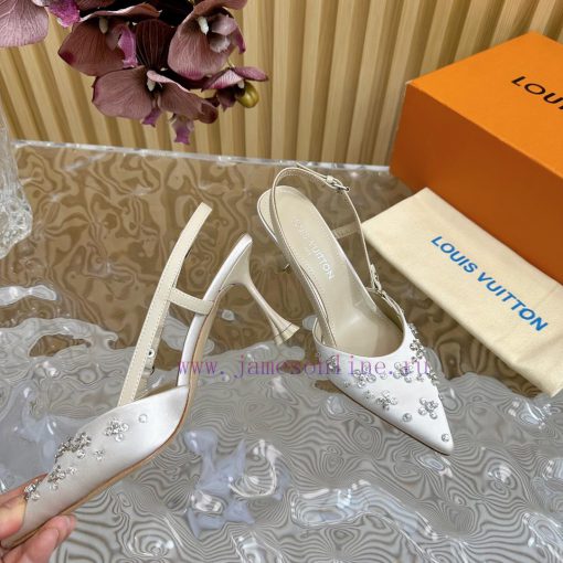 Top LV | Louis Vuitton2024 early spring new mid antique style sandals featuring rear empty snmtt35ob - Image 6