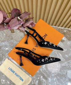 Top LV | Louis Vuitton2024 early spring new mid antique style sandals featuring rear empty ssybjzecy