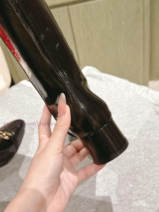 | ²⁰²4 𝐬𝐬  🤍🤎Ferragamo's autumn and winter collection of new boots features smooth lines a6cjxmpvj - Image 6