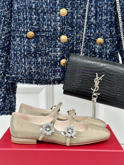 Roger Vivier | RV Classic Diamond BuckleMary Jane ShoesThe shoe upper is made of imported ca6lv6r5mj - Image 2