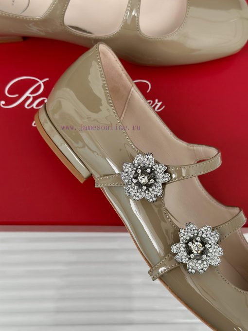Roger Vivier | RV Classic Diamond BuckleMary Jane ShoesThe shoe upper is made of imported ca6lv6r5mj - Image 7