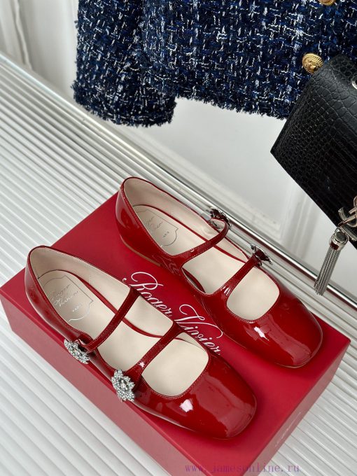 Roger Vivier | RV Classic Diamond BuckleMary Jane ShoesThe shoe upper is made of imported caudup3o6o - Image 4