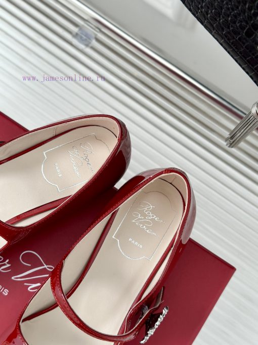 Roger Vivier | RV Classic Diamond BuckleMary Jane ShoesThe shoe upper is made of imported caudup3o6o - Image 9