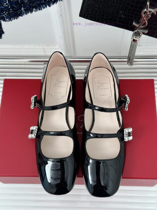 Roger Vivier | RV Classic Diamond BuckleMary Jane ShoesThe shoe upper is made of imported cas3vaj0ao - Image 5