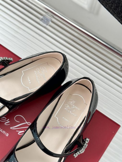 Roger Vivier | RV Classic Diamond BuckleMary Jane ShoesThe shoe upper is made of imported cas3vaj0ao - Image 9
