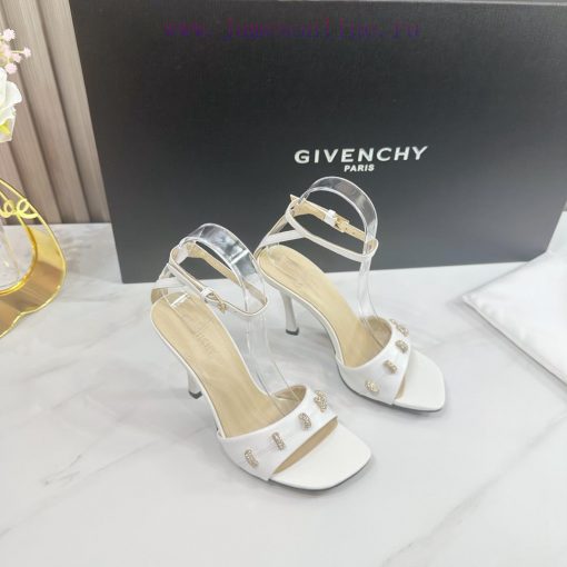 2024 SSS launches GIVENCHY spring/summer collection - the brand's iconic retro elegance cont4tjlfd5x