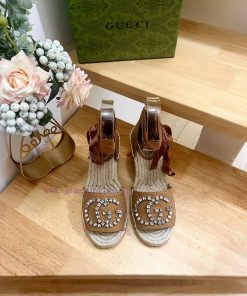 GUCCI/Gucci 25ss Early Spring Water Diamond GG Letter Pattern Decoration Garden Head Gucci Gczb5jrdu