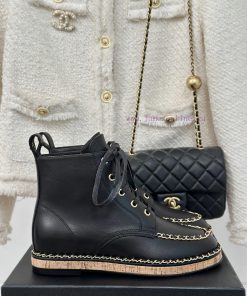 Chanel | Chanel Classic Autumn/WinterChain wood grain bottom short bootsThe shoe upper is maqnyav2j5