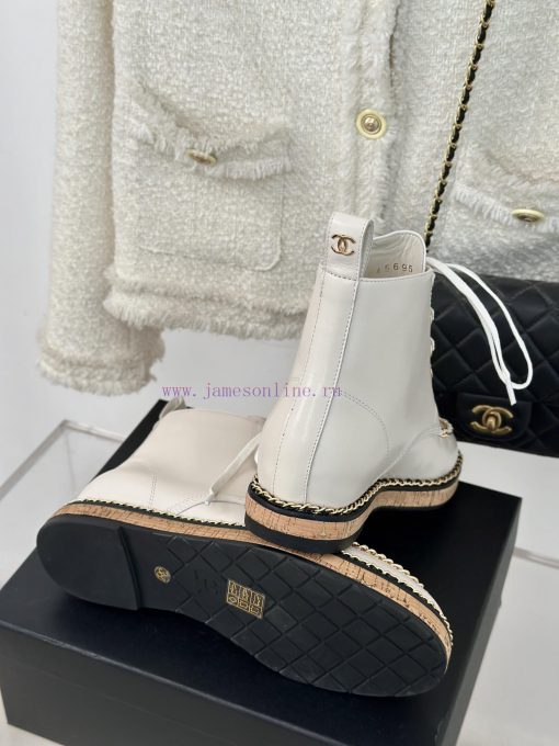 Chanel | Chanel Classic Autumn/WinterChain wood grain bottom short bootsThe shoe upper is m7bgjozl6 - Image 10
