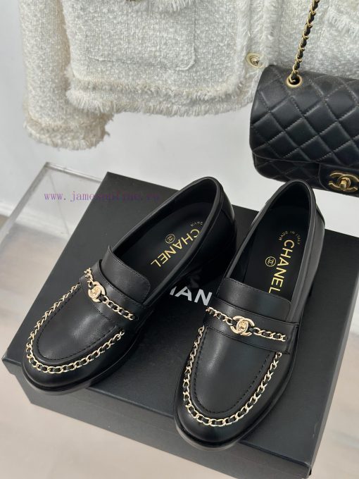 Chanel | Chanel 24K New Product Chain Double C loafersThe retro style and delicate shoe desim5p45594 - Image 3