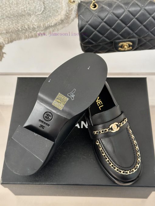 Chanel | Chanel 24K New Product Chain Double C loafersThe retro style and delicate shoe desim5p45594 - Image 10