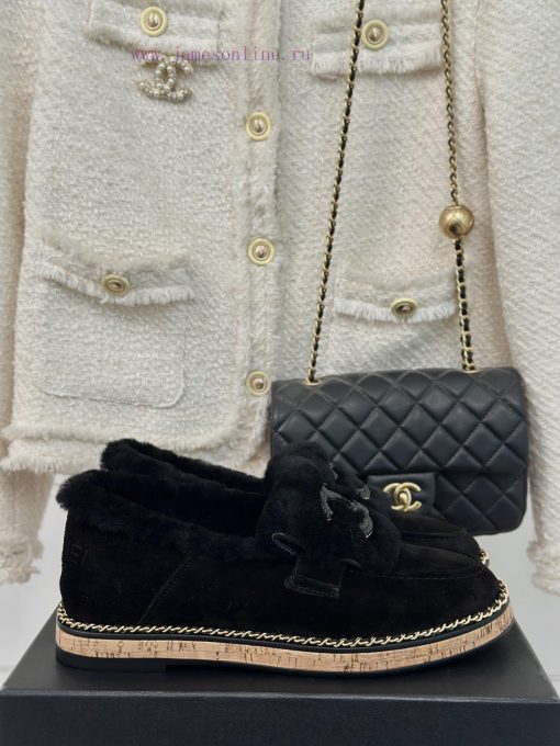 Chanel | Chanel 24K Autumn/Winter New ProductsDouble C flip fur shoesA product that everyoneild135ol