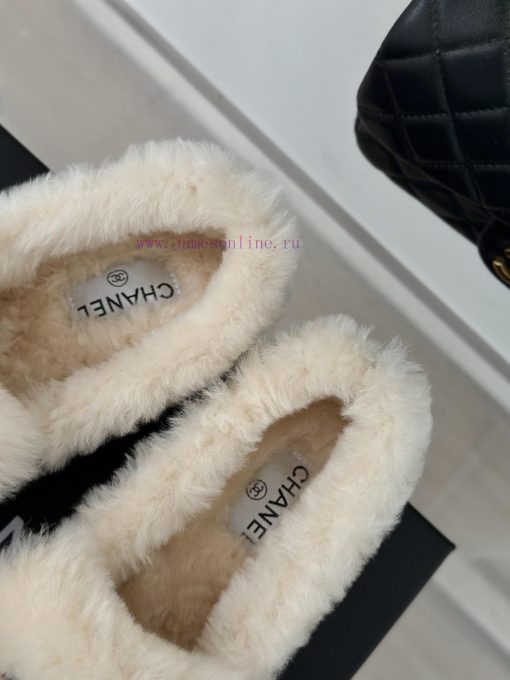 Chanel | Chanel 24K Autumn/Winter New ProductsDouble C flip fur shoesA product that everyonewi3fanh7 - Image 9