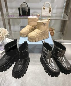 The latest PRADA in 2024 features a novel and unique soft cowhide surface, made of pure wool59swebll