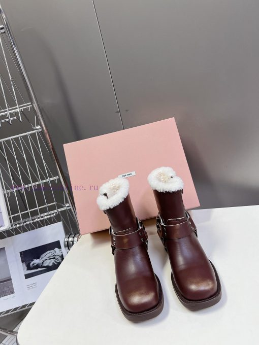 Top tier Miumiu autumn and winter limited edition walking bootsOne of the most worthwhile boqawqauvx - Image 2