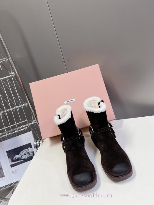 Top tier Miumiu autumn and winter limited edition walking bootsOne of the most worthwhile bocbr0hm4y - Image 2