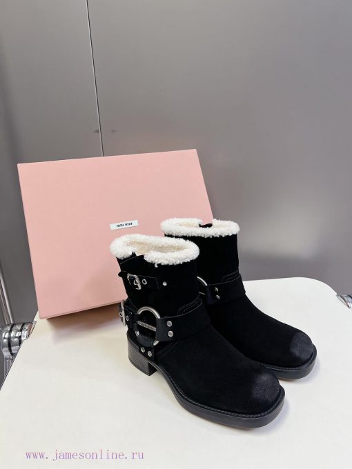 Top tier Miumiu autumn and winter limited edition walking bootsOne of the most worthwhile bo18ji35xf - Image 3