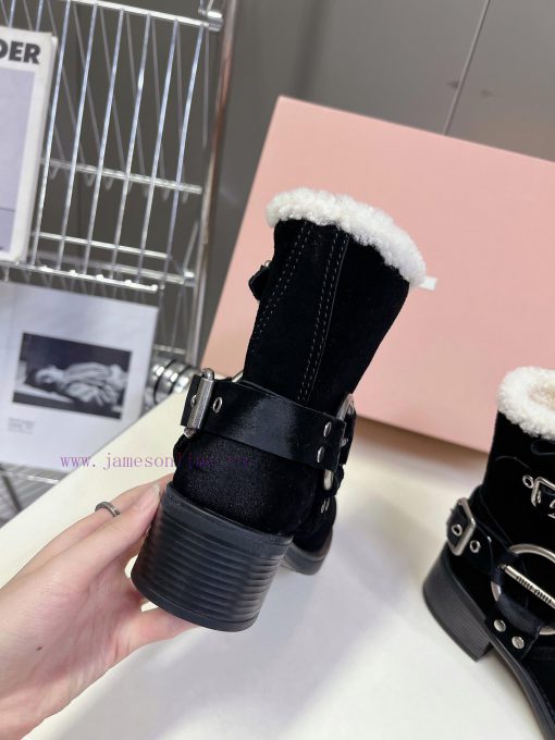 Top tier Miumiu autumn and winter limited edition walking bootsOne of the most worthwhile bo18ji35xf - Image 9
