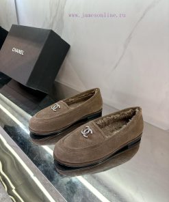 The new Chanel 24 wool loafers are furry, soft, sticky, warm, and fashionable, making them e22fkie48
