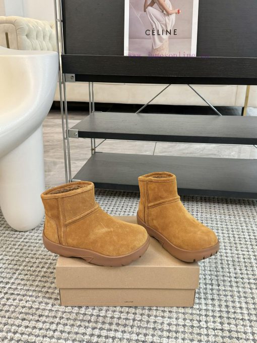 UGG~24vs autumn and winter popular casual woolen shoe seriesWoolen shoesA pair of shoes thatxrt8h540 - Image 3