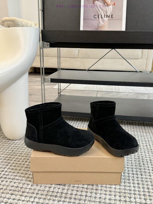 UGG~24vs autumn and winter popular casual woolen shoe seriesWoolen shoesA pair of shoes that4dg68xe6 - Image 3