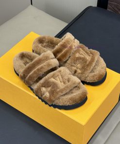 lv fw24 new arrival～LV 24 Autumn/Winter New Hair DragCute and exquisite, comfortable and sty8b99c0uq