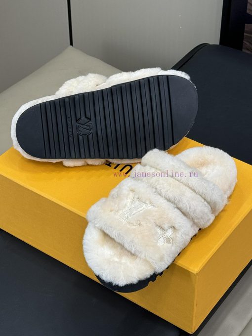 lv fw24 new arrival～LV 24 Autumn/Winter New Hair DragCute and exquisite, comfortable and styi315dpf9 - Image 5