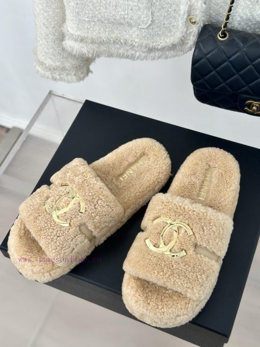 Chanel | Chanel Classic Metal Double C Hairy SlippersThe "First to Wear" series of walking sr7kzvugj - Image 3