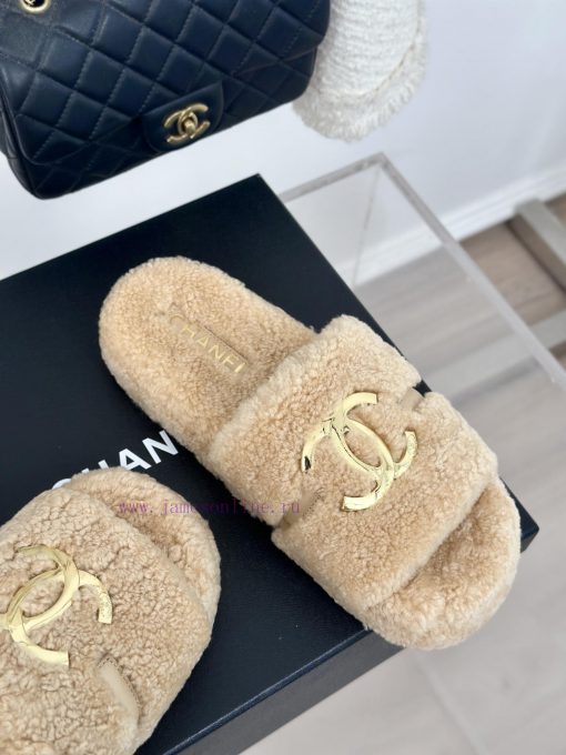 Chanel | Chanel Classic Metal Double C Hairy SlippersThe "First to Wear" series of walking sr7kzvugj - Image 6