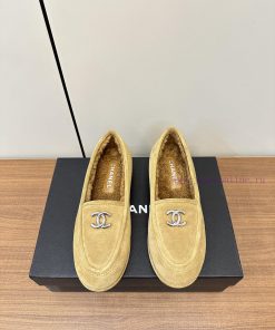 Chanel's new Chanel lambhair loafers for autumn and winter 2423ss Grandma Xiang's new Le Fu 00ogvx7c