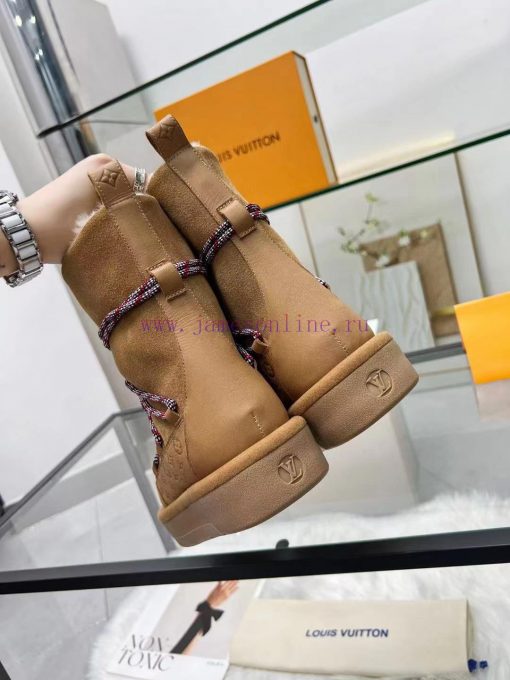 Louis Vuitton's new synchronized fur snow boots are on sale, with the upper made of Italian p0lb383v - Image 8