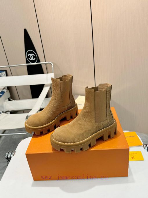 Couple style LV Louis Vuitton boots are coming in one goClassic never goes out of style, witigqm2way