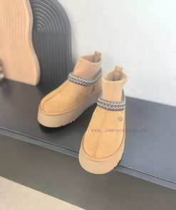 Top UGG ² ⁰² ⁴ New snow boots with ethnic style and sock covers, with wool lining in the socfr2y95ss