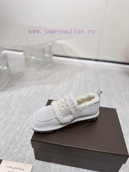 UGG Fury Shoes Autumn/Winter Artifact Lisa Haley Jennie 24ss Explosive Item The brand logo iqkvg4omq - Image 5