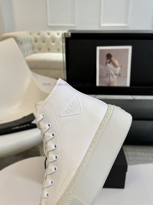 Prada 24/Prada Spring/Summer Latest Triangle Logo Casual SneakersThe original purchase, deve50jl47sr - Image 7