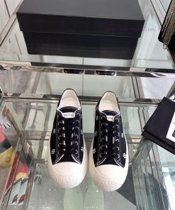 CHANEL 24ss Spring/Summer Big Head Sole with a slightly flared and cute design. The fashionaofiyzm4u