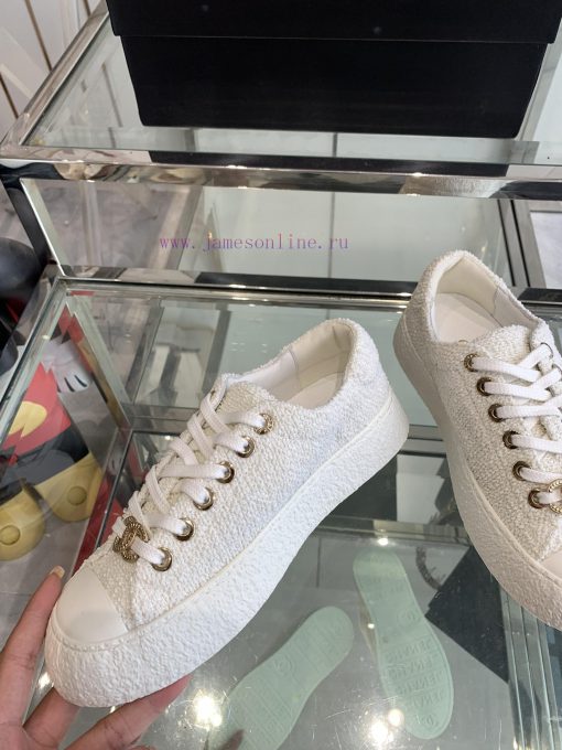 CHANEL 24ss Spring/Summer Big Head Sole with a slightly flared and cute design. The fashiona1c1b016q - Image 4
