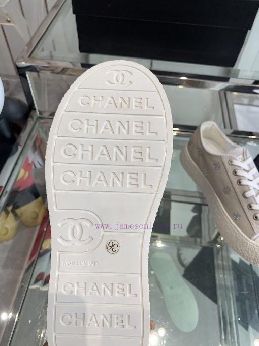 CHANEL 24ss Spring/Summer Big Head Sole with a slightly flared and cute design. The fashiona82any6a9 - Image 6