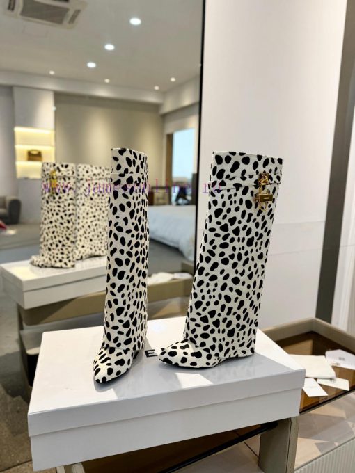 Price "Authentic customizationGIVENCHY0/𝐒𝐒𝐧𝐞𝐰 New high-heeled boots, the latest in the markeyur33xx0 - Image 5