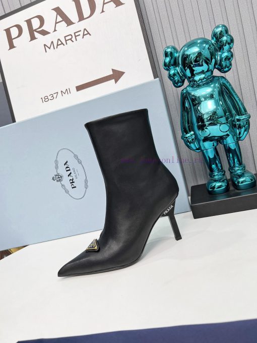 2024 SSS launches Prada's latest collection of long and short boots, sandals, single shoes,jwj2xskx - Image 6