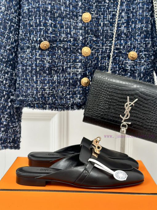 HERME * Classic Kelly Buckle Muller Half DragNo need to go door-to-door to compare, the high3hxdjknd - Image 2