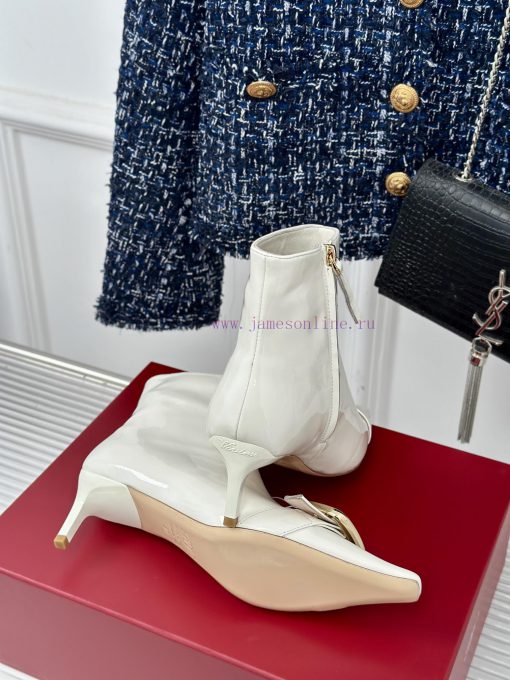Roger Vivier | RV Classic Autumn/WinterHigh heeled square buckle short boots seriesThe shoe g9w3wa1z - Image 10