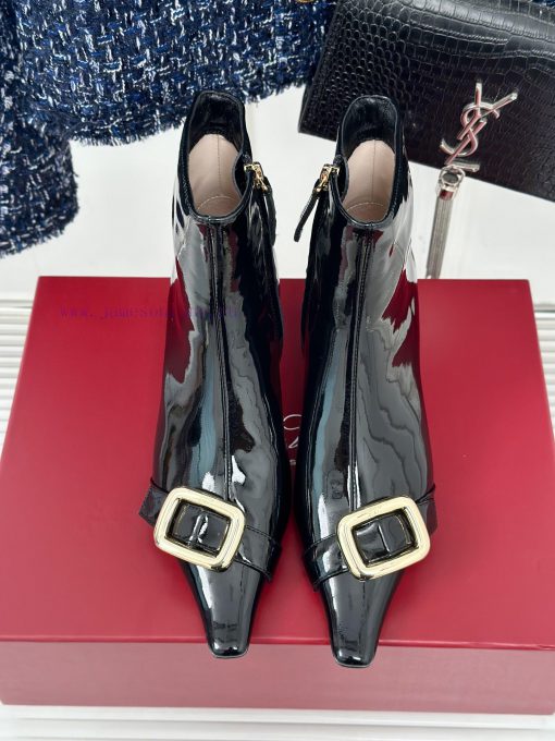 Roger Vivier | RV Classic Autumn/WinterHigh heeled square buckle short boots seriesThe shoe 2ws0r8js - Image 7