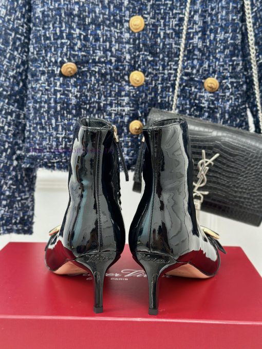 Roger Vivier | RV Classic Autumn/WinterHigh heeled square buckle short boots seriesThe shoe 2ws0r8js - Image 9