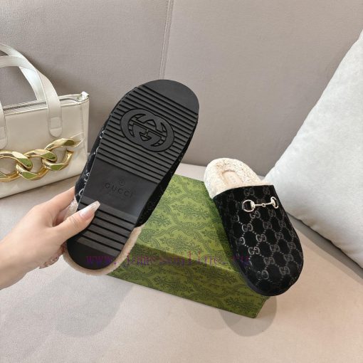 P Autumn/Winter New Wool Women's Wooden Shoes with Clips, Beautiful Slave Wool SlippersThe lh41tsign - Image 10