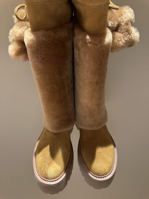 Celine ｜ How could there be a cute and adorable teddy boot duckThis pair of boots captured mnyhab8q0 - Image 9