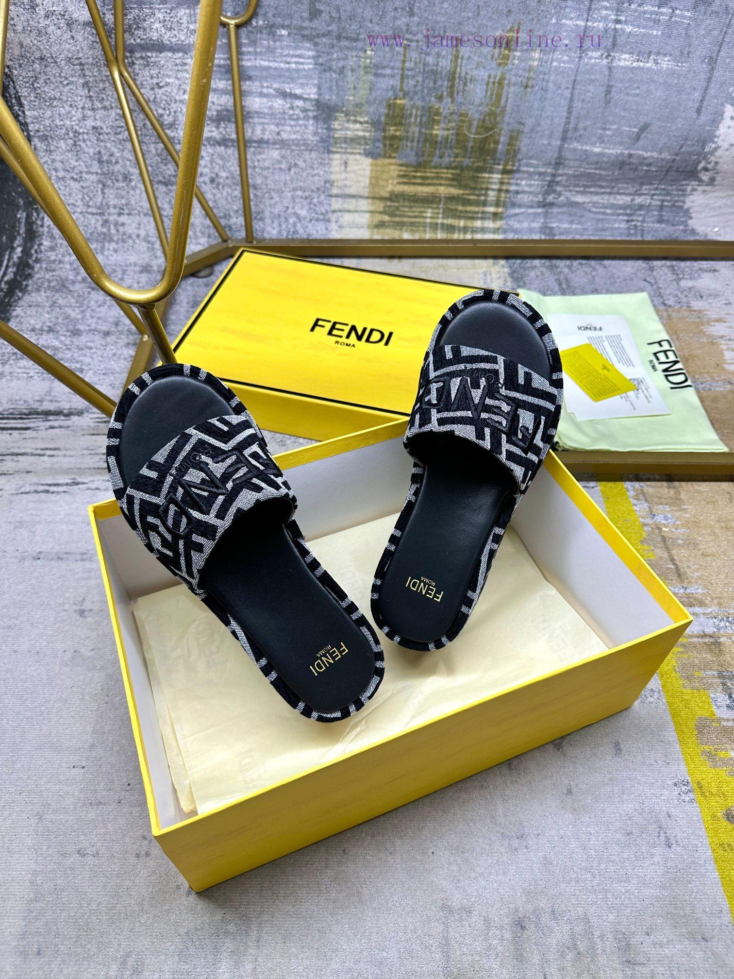 FENDI's latest popular broadband thick soled slippers are made of grey denim material with thhfcbx9l - Image 7