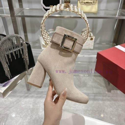 Purchasing 24 new high-heeled bare boots on our behalf is here! It's really here! The Rv cla1f1p6yhl - Image 5