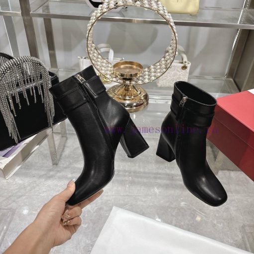 Purchasing 24 new high-heeled bare boots on our behalf is here! It's really here! The Rv clatim4vjma - Image 4