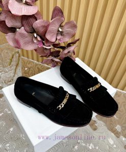 2024 New Celine/Celine Classic Four Seasons Retro loafersThis one with tassels is more playf22dum9n6